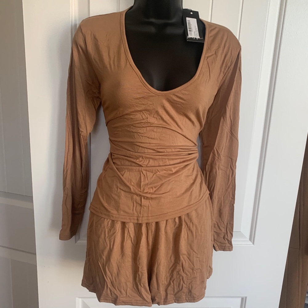 Never worn two piece lounge set
